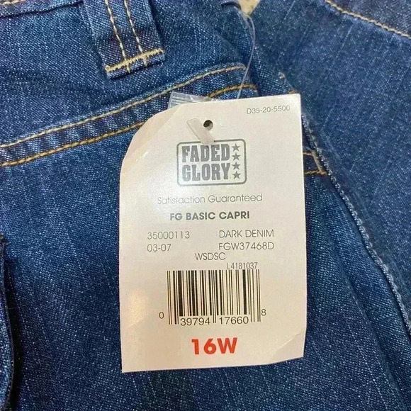 Faded Glory Capris NWT
Size: 16W
Excellent new condition!!! - Picture 6 of 6